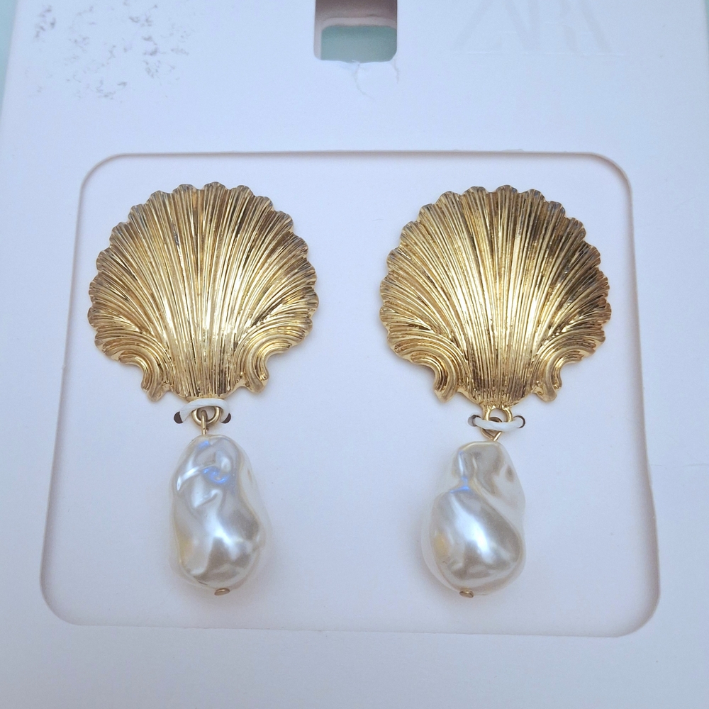 Zara Gold Shell Earrings with Pearl Drops